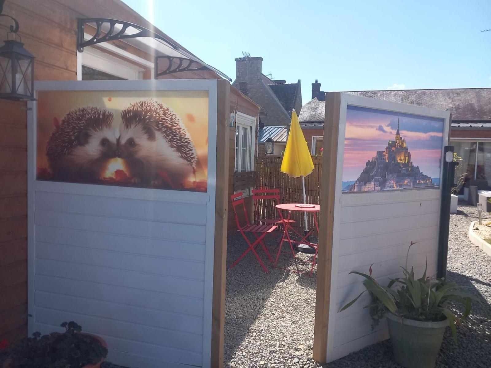 Bed and Breakfast Les Herissons De La Baie Pontorson Zewnętrze zdjęcie